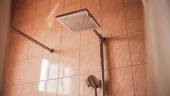 QUALITY INN HOTEL KIGALI