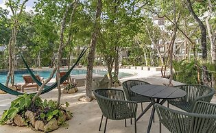 oasis yaaxlum