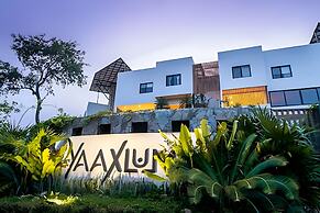 oasis yaaxlum