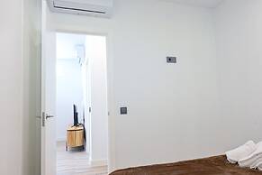 M Boy50b Bonito Apartamento de dos Dormitorios e