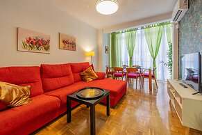 M Pvdp175 Amplio Apartamento de Tres Dormitorios
