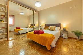 M Pvdp175 Amplio Apartamento de Tres Dormitorios