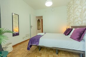M Pvdp175 Amplio Apartamento de Tres Dormitorios