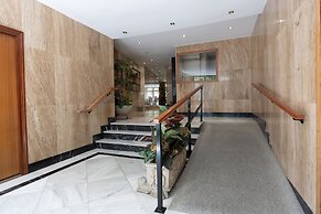 M Pvdp175 Amplio Apartamento de Tres Dormitorios