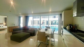 B14 - 2 Bedroom Condo With Pool Access, Karon Beach