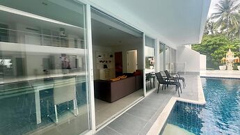 B14 - 2 Bedroom Condo With Pool Access, Karon Beach