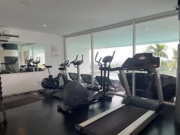 B14 - 2 Bedroom Condo With Pool Access, Karon Beach