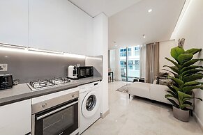 Excellent 2BR at Sterling Business Bay
