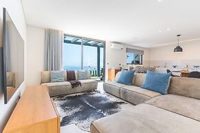 Sapphire Sands by Atlantic Holiday