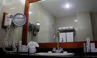 Hotel Altamira Suites