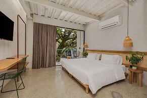 Botánica Manila by HOUSY HOST
