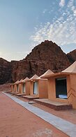 Moon life in Wadi Rum