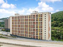 Ariari Hotel