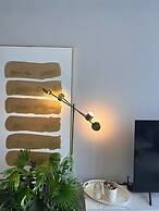 Venduras - Modern 1BR Apartment JVC