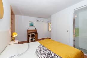 Bajamar De Calaflores
