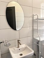 LivLuxe Apartments 3