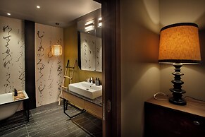 Room12