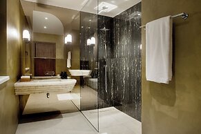 Room12