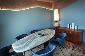 Room12