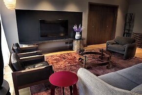 Room12