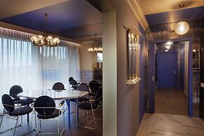 Room12