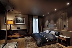 Room12