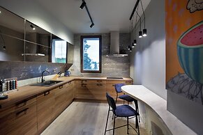 Room12