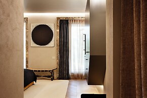 Room12