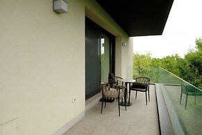 Room12