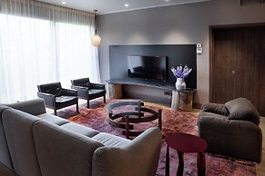 Room12
