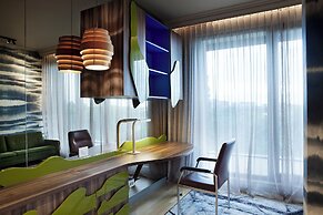 Room12