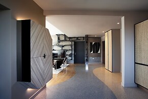 Room12
