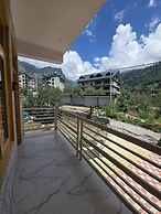Mb Igloo Resort