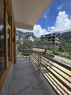 Mb Igloo Resort