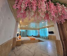 Mb Igloo Resort