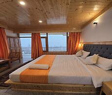 Mb Igloo Resort