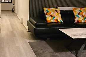 Apartment - Sleeps 2 & Free Parking