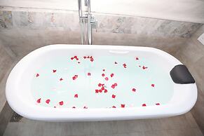 The Feel Luxury Boutique hotel