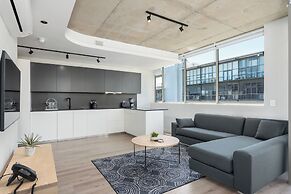 Luxury 2 Bedroom Mountain Views