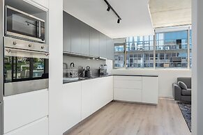 Luxury 2 Bedroom Mountain Views