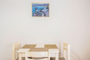 Captain Michalis Apartments - 750m from Kalamaki beach