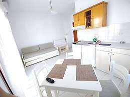 Captain Michalis Apartments - 750m from Kalamaki beach