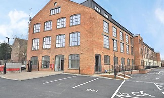 Luxurious One Bedroom Apartment in Northampton