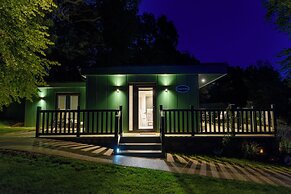 Secret Waterside Lodges in Worcestershire