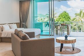 Replay Pool Villa