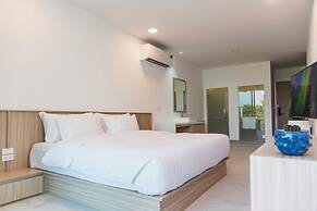 Replay Pool Villa