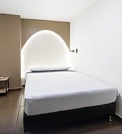 HOTEL LAX