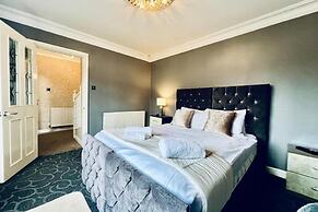 13 Guests - Free Parking - Manchester House