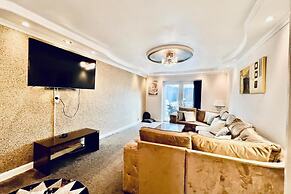 13 Guests - Free Parking - Manchester House