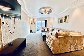 13 Guests - Free Parking - Manchester House